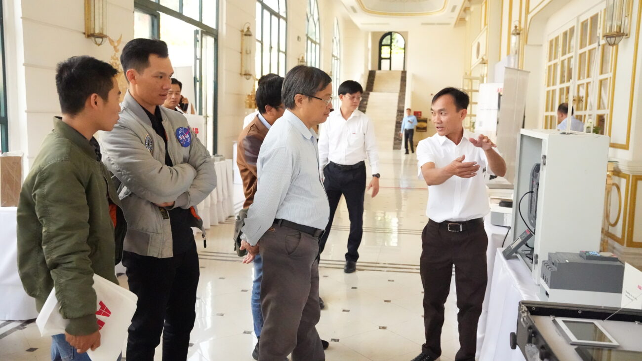 Chuyên gia ABB
